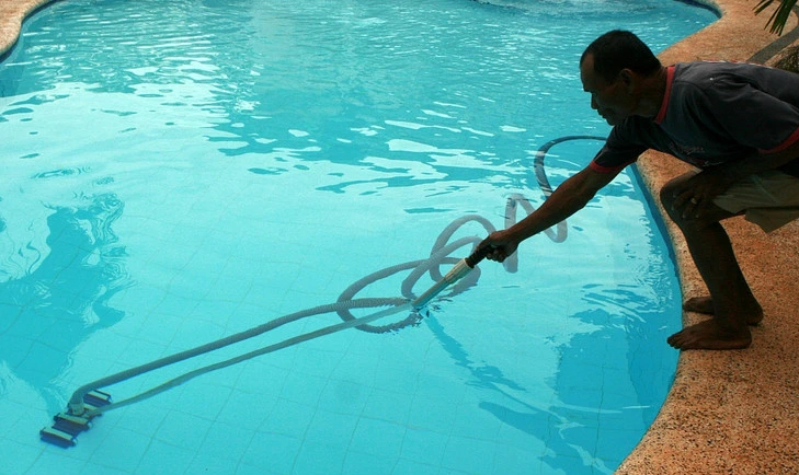 Flexible Pool Supplies Swimming Pool Pump Suction Sweeper Automatic Free Water Vacuum Pool Cleaner Hose